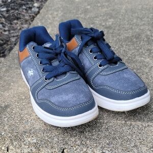 Beverly Hills Polo Club Kids' Sneakers in Navy and Tan